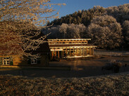 Hammerhof Aussenansicht in Morgensonne